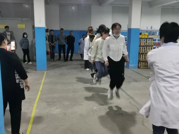 寧陽一滕醫藥有限公司開展“五四”青年節系列活動